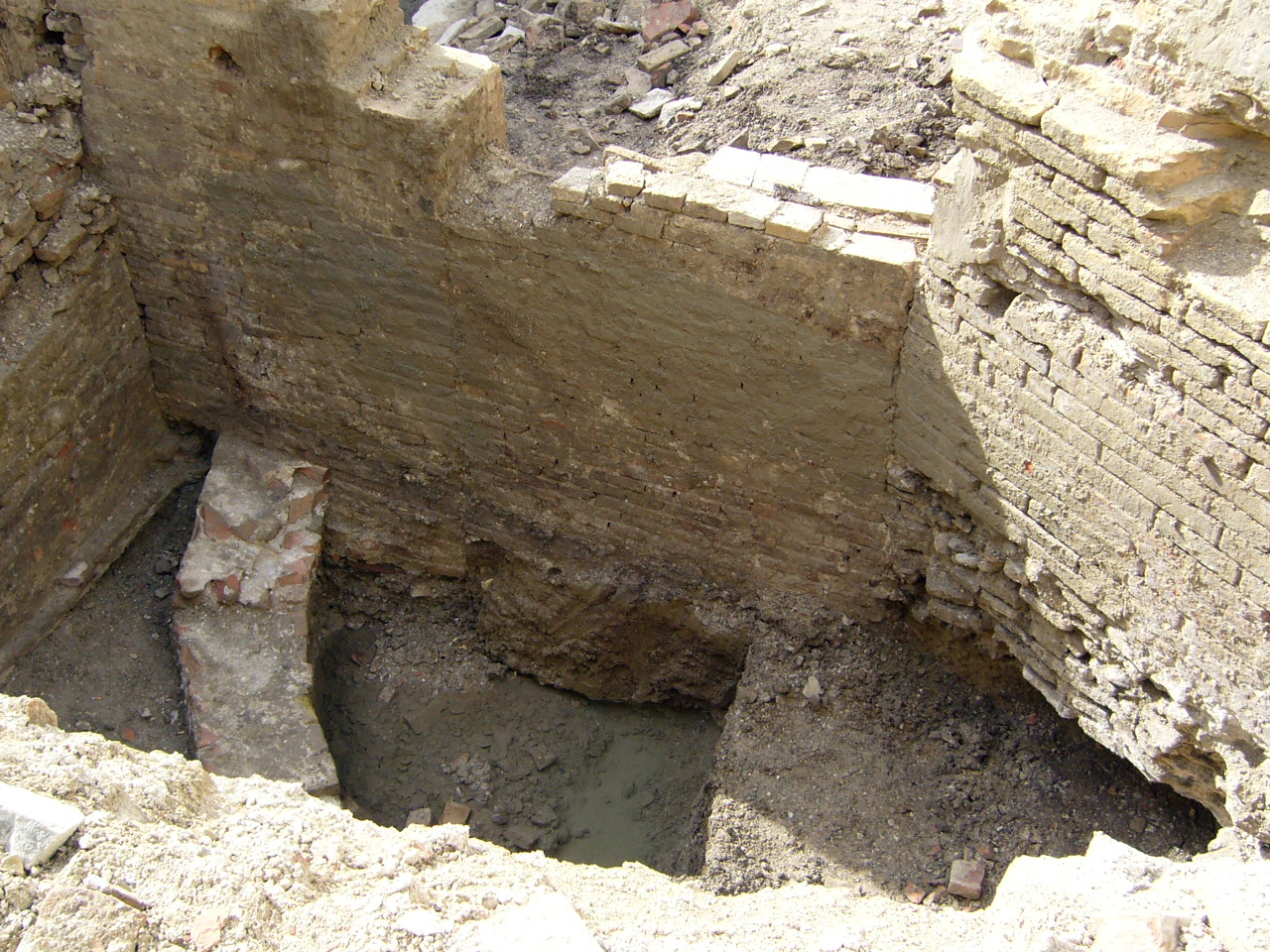 Scavi Porta Valle