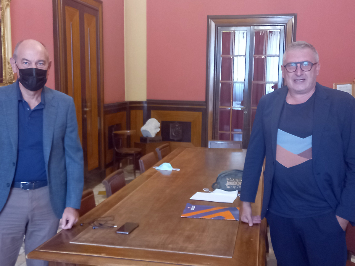 Il Sindaco Bacci con Massimiliano Giometti