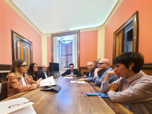 Incontro Comune - Vivaservizi Incontro Comune - Vivaservizi