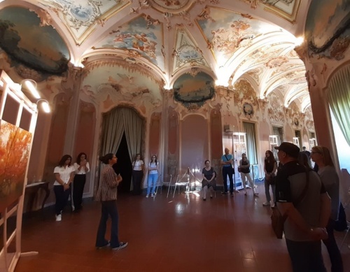 Pubblico durante la Giornata FAI Pubblico durante la Giornata FAI