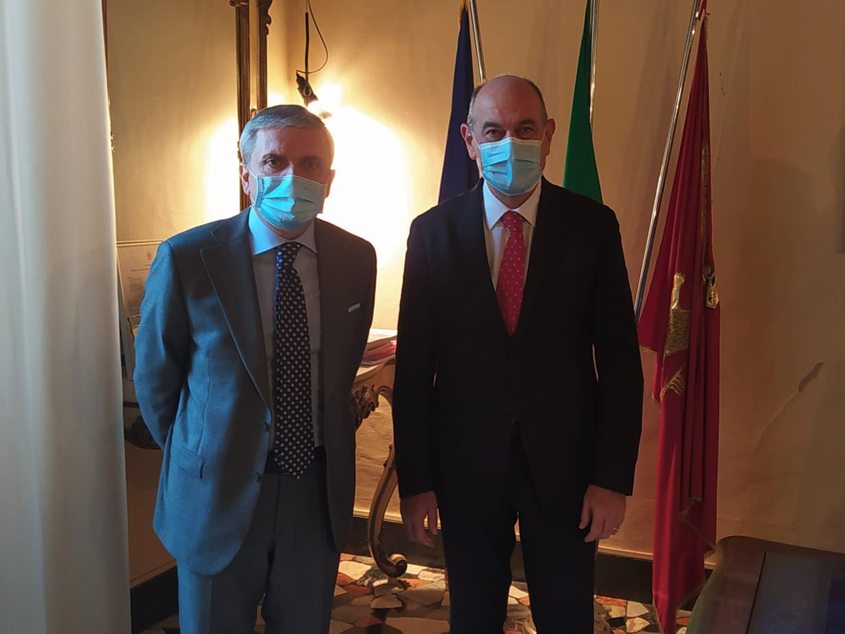 Il questore Capocasa insieme al Sindaco Massimo Bacci
